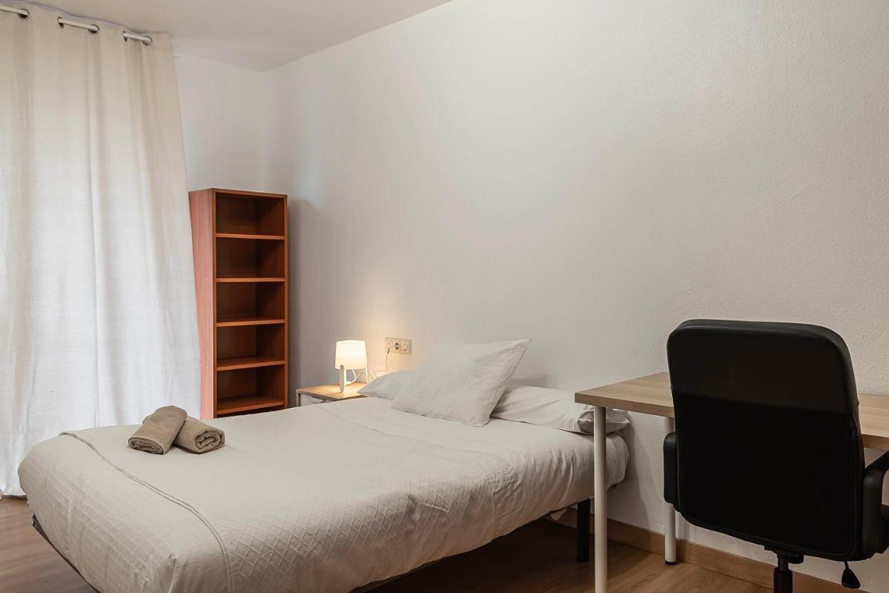 פמפלונה Funcional Y Renovado Apartamento En Iturrama מראה חיצוני תמונה