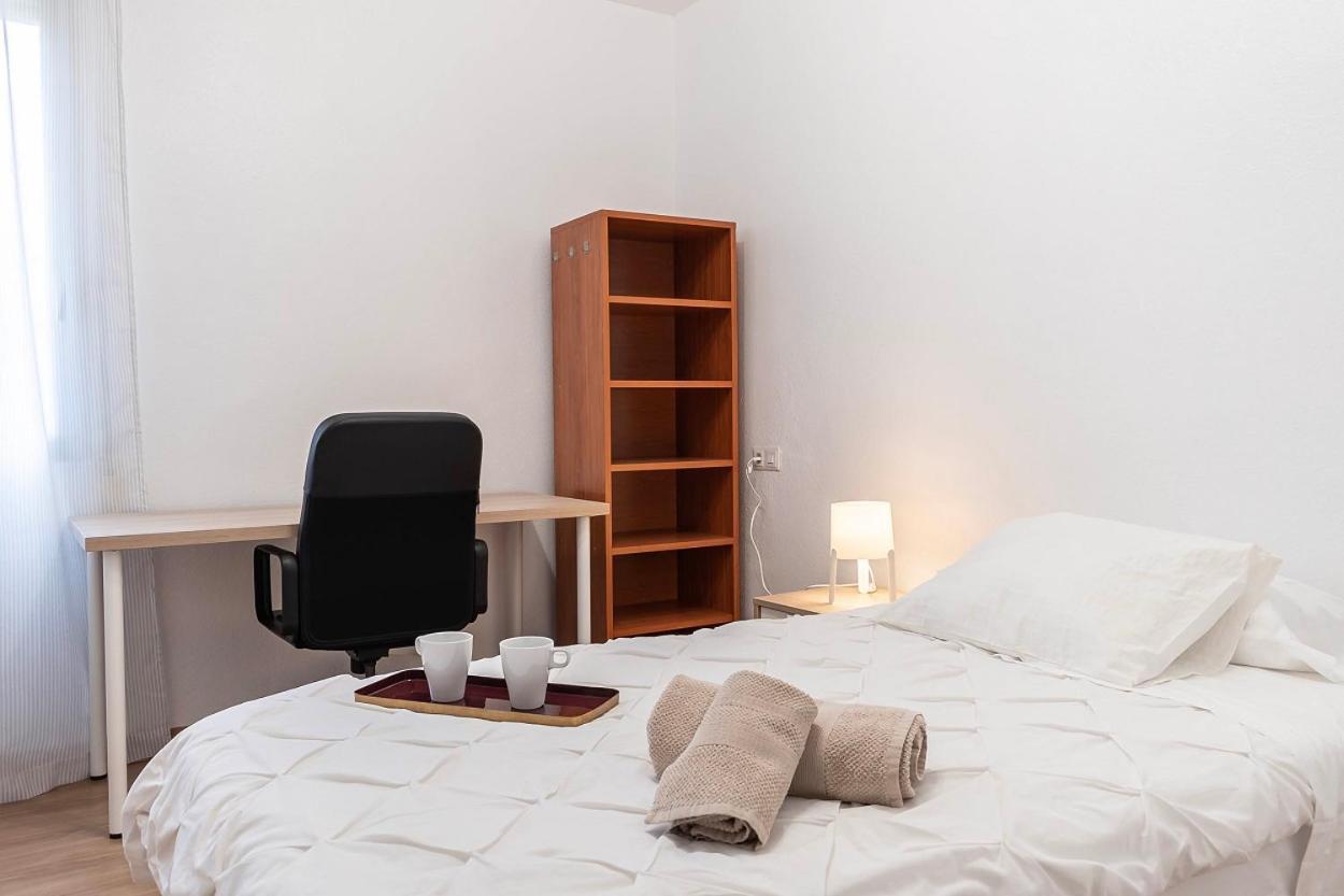 פמפלונה Funcional Y Renovado Apartamento En Iturrama מראה חיצוני תמונה